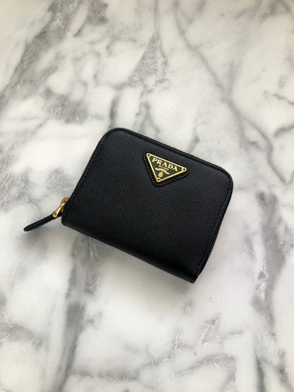 PRADA Triangle Logo Coin Purse Black Vintage d2ghy4