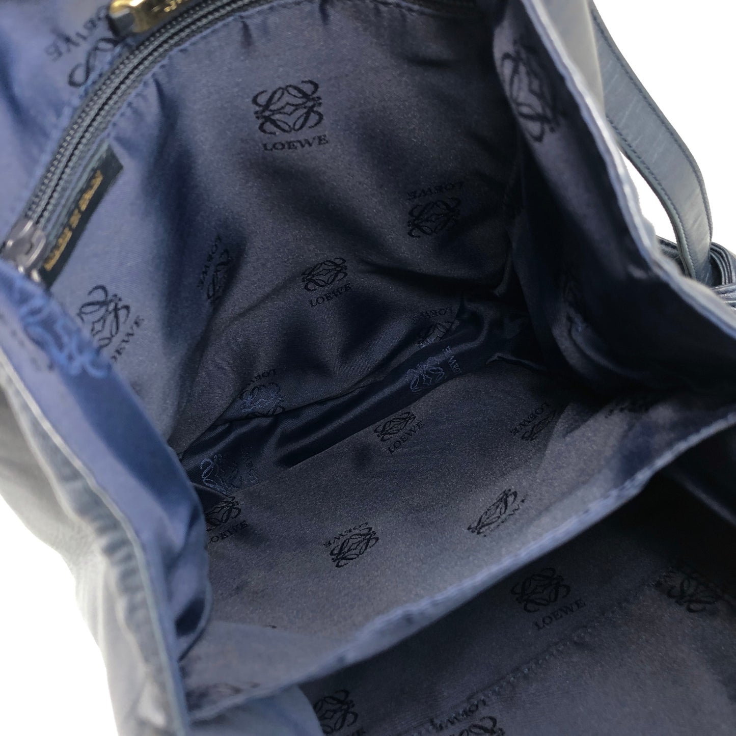 LOEWE Anagram Shoulder bag Navy Vintage ez7gu2