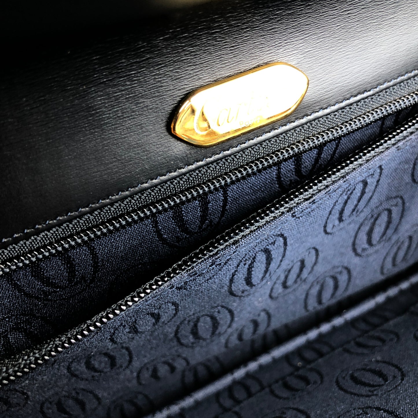 Cartier Chain Shoulder bag Navy Vintage s7zk4c