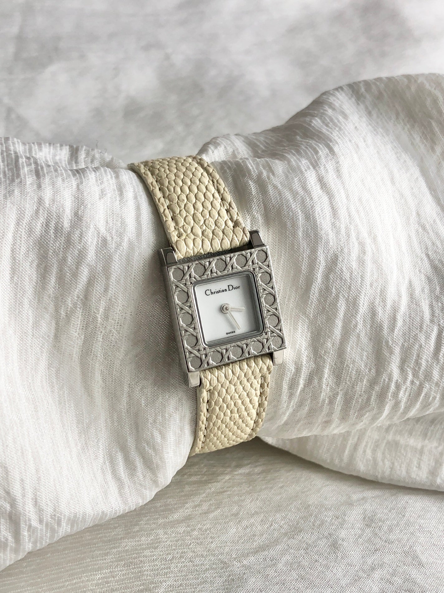 Christian Dior Watch Beige Vintage ekdwbj