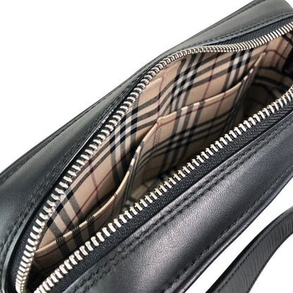 BURBERRY Logo Shoulder bag Black Vintage a7p8nh