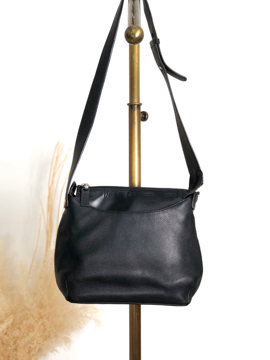 LOEWE Anagram Shoulder bag Black Vintage sxpusg