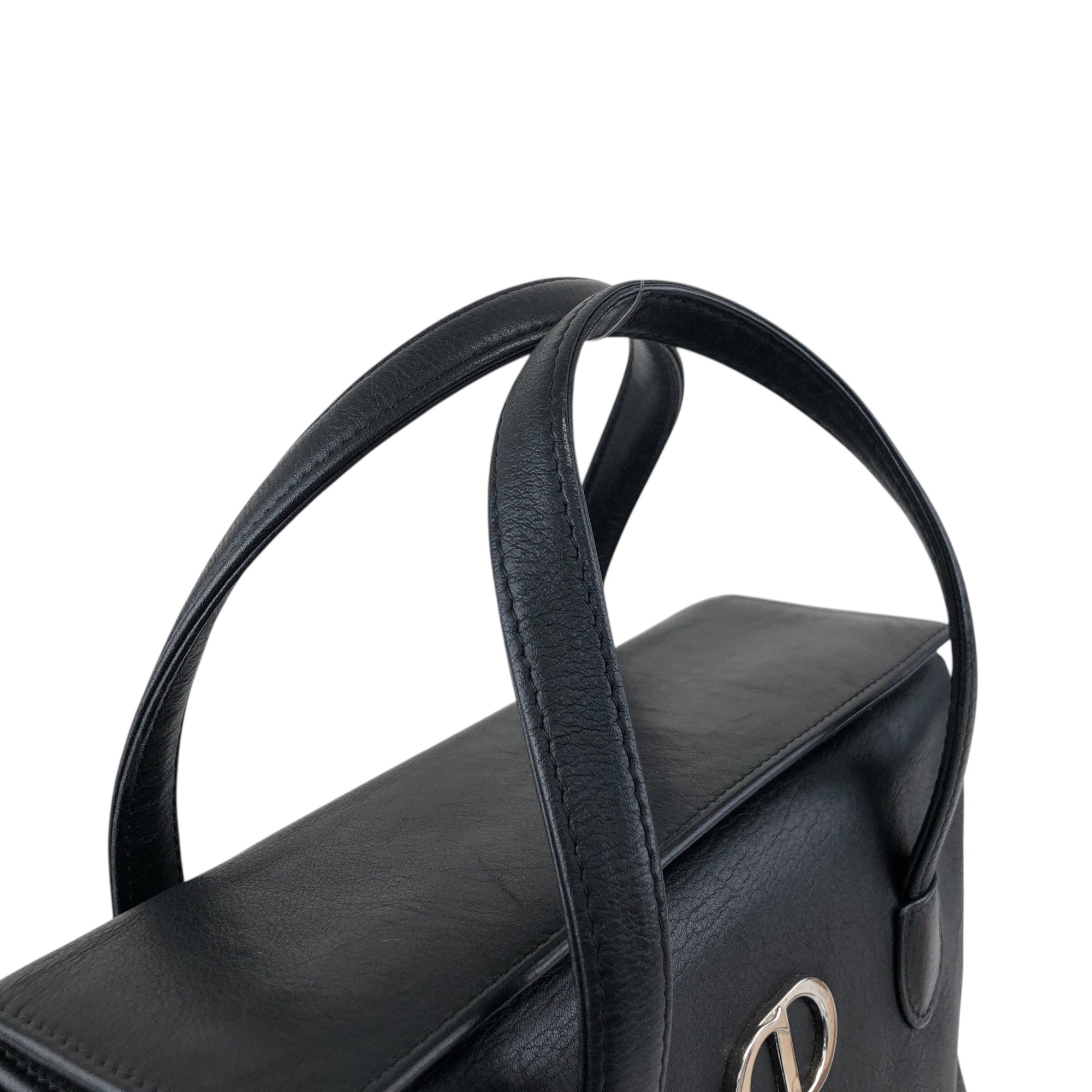 Christian Dior CD Logo Handbag Black Vintage hfa4nr – VintageShop solo