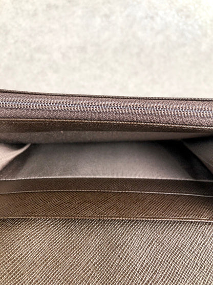 BURBERRY Logo Folded Wallet Brown Vintage djuyxh