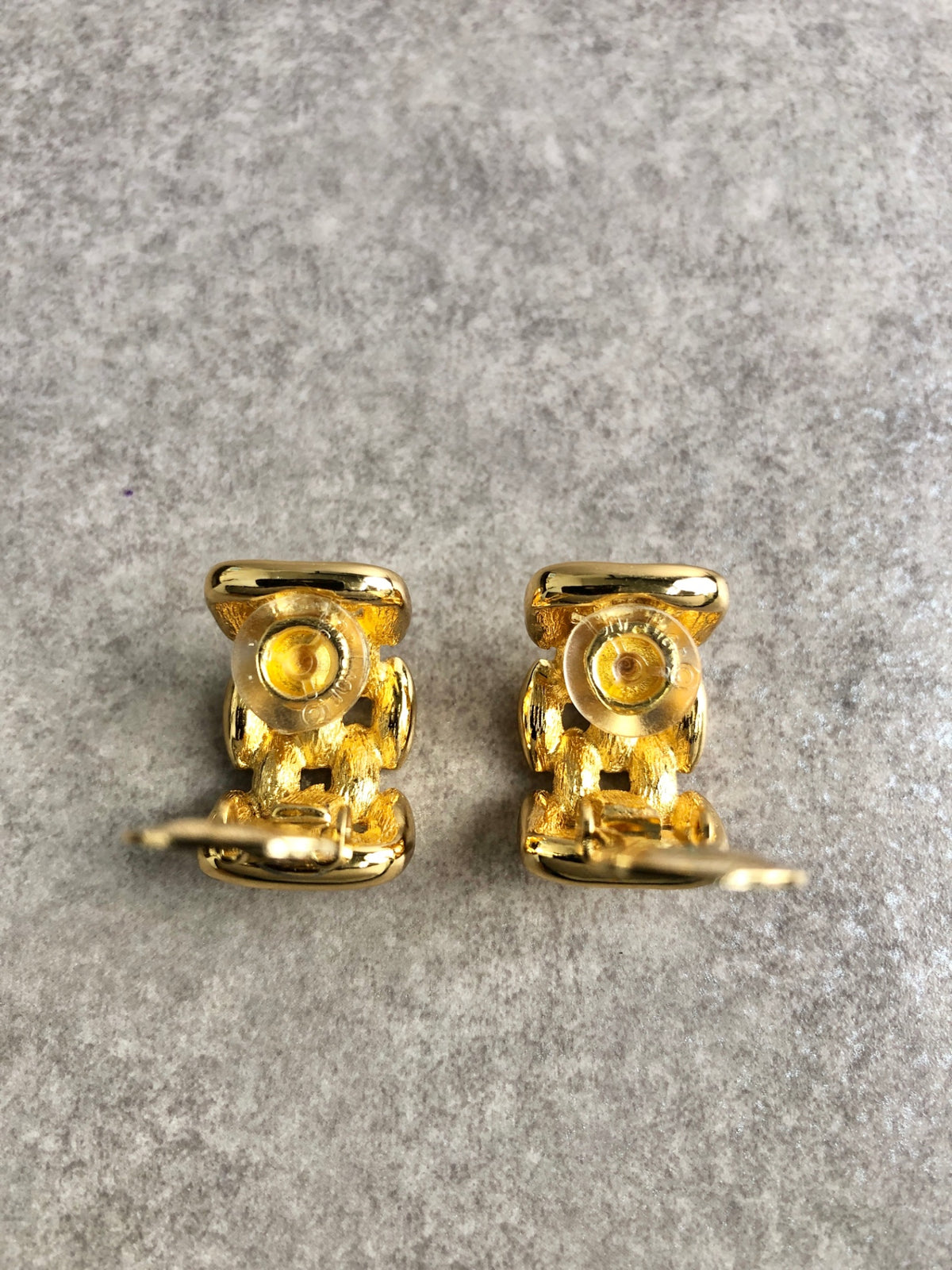 Christian Dior Earrings Gold Vintage  v3vy77