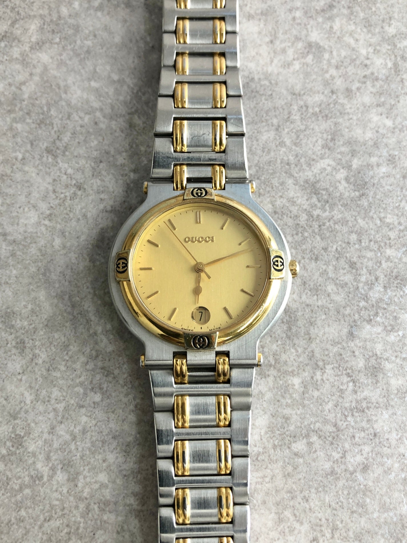 GUCCI Logo Quartz Watch Silver×Gold 9000G Vintage gmtubj