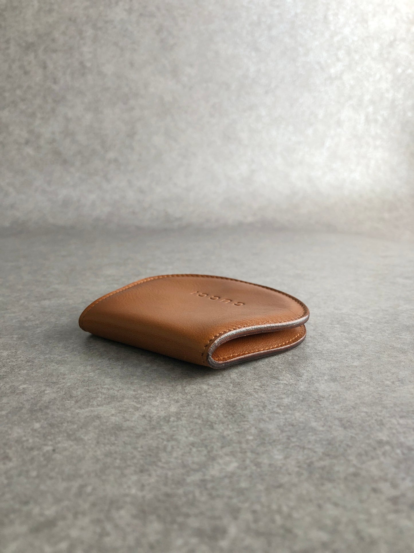 GUCCI Logo Embossed Coin Purse Brown Vintage 86ajph
