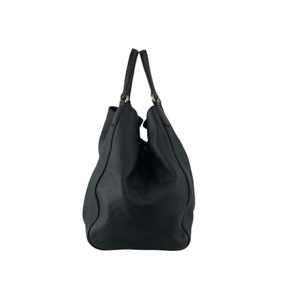 GUCCI Logo Embossed Tassel Shoulder bag Hobobag Black Vintage p2pw3n