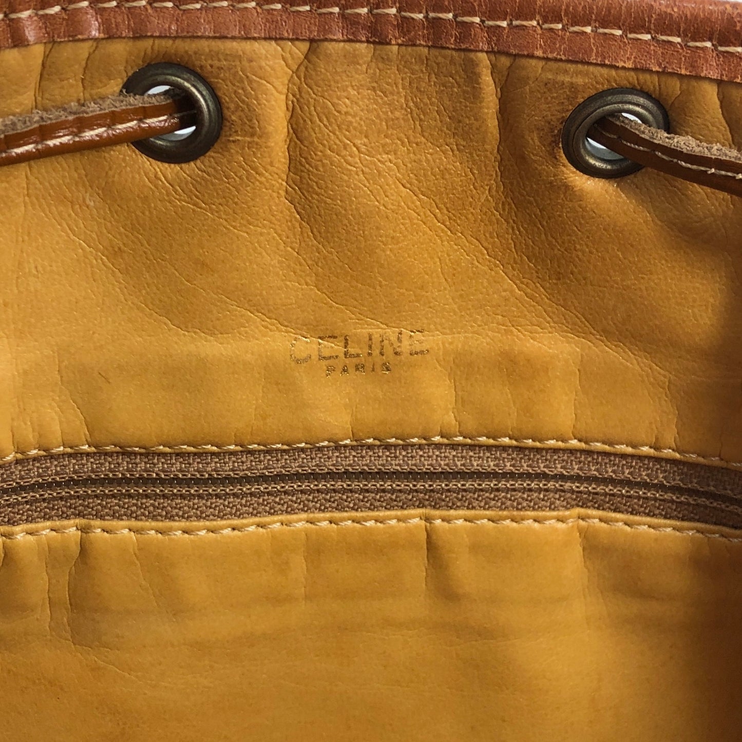 CELINE Macadam Blason Drawstring Small Shoulder bag Brown Vintage 6z2wx2