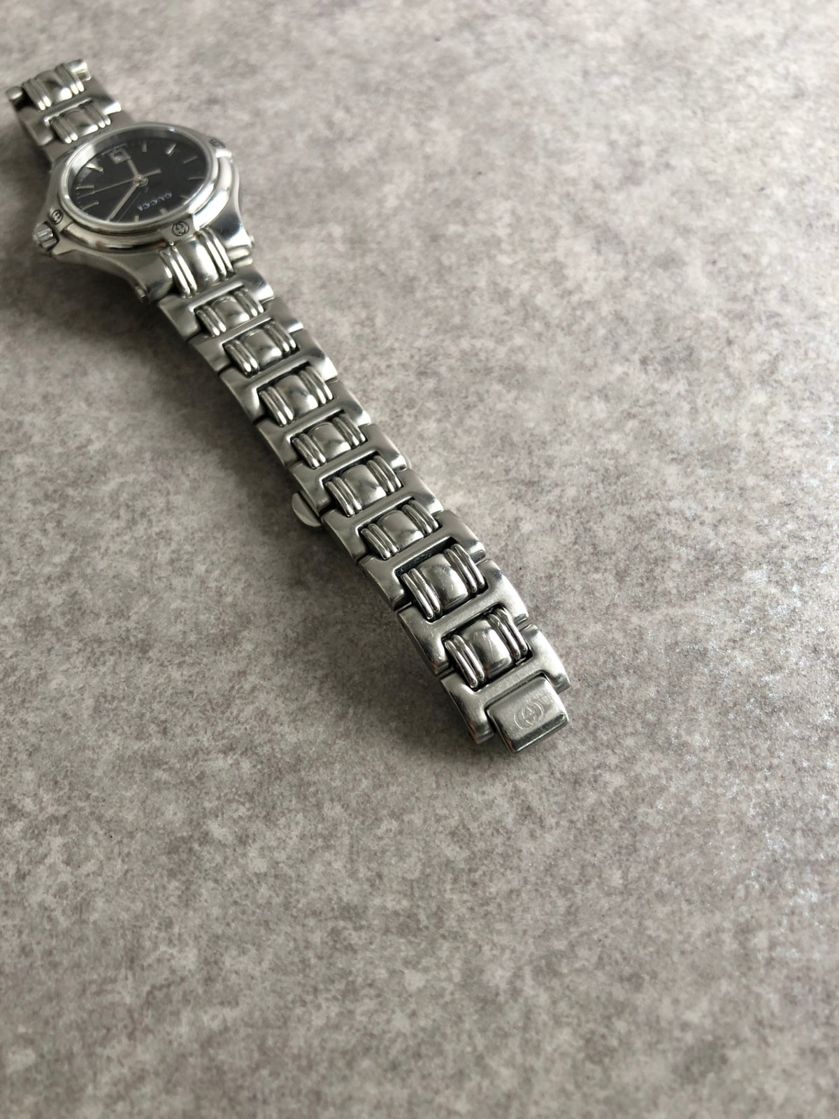 GUCCI Logo Quartz Watch Silver 9040L Vintage hmjs4w