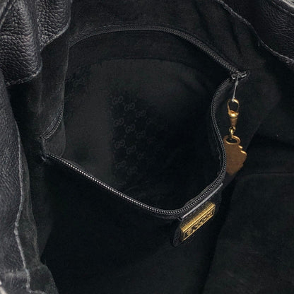 GUCCI Logo Embossed Shoulder bag Black Vintage aga2sh