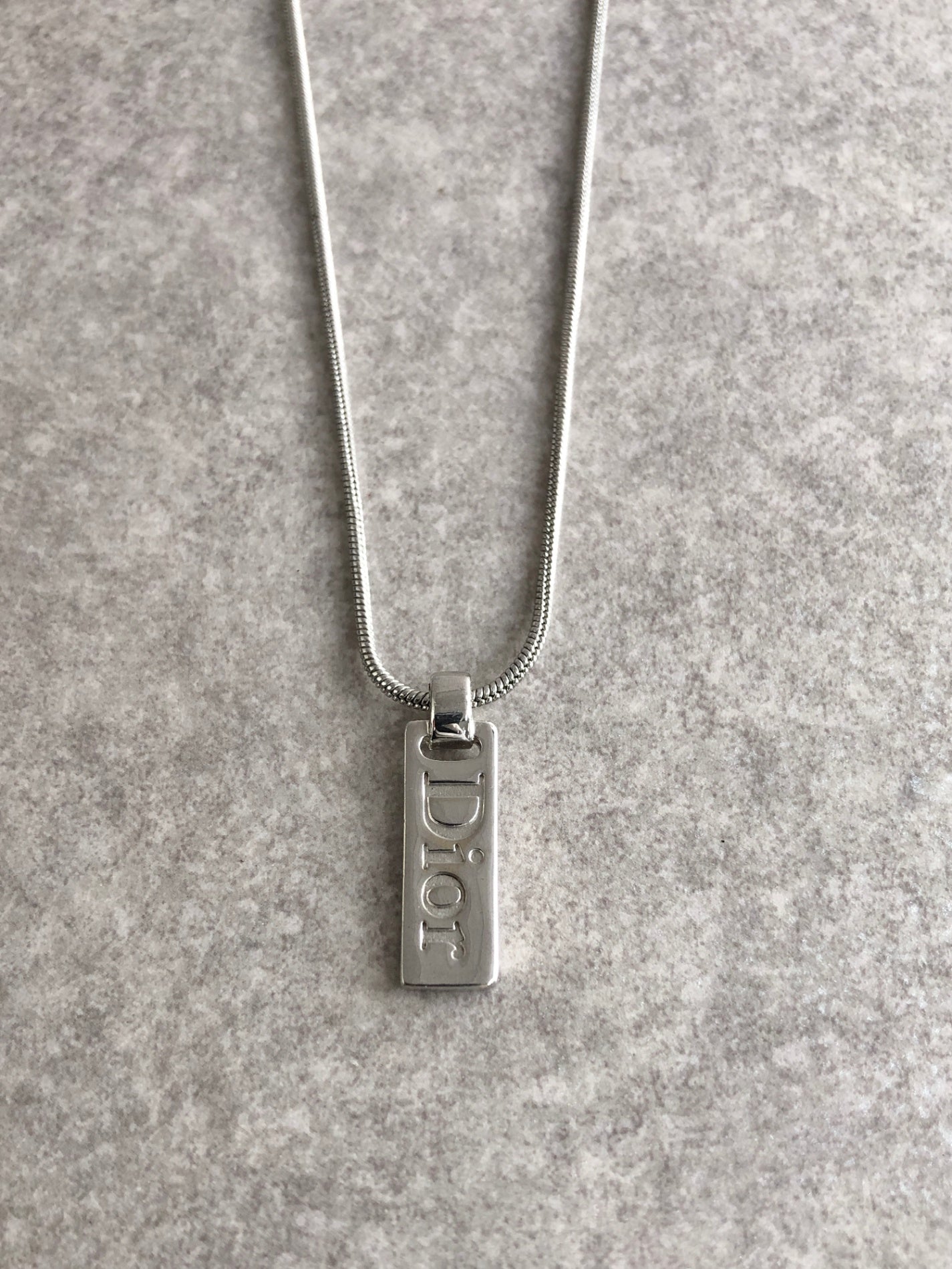 Christian Dior Logo Motif Necklace Silver Vintage 8jdr7j