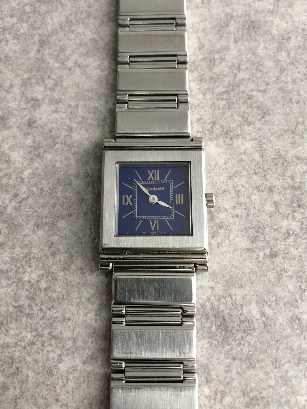 Yves Saint Laurent Logo Quartz Watch Silver Vintage c2rgcx