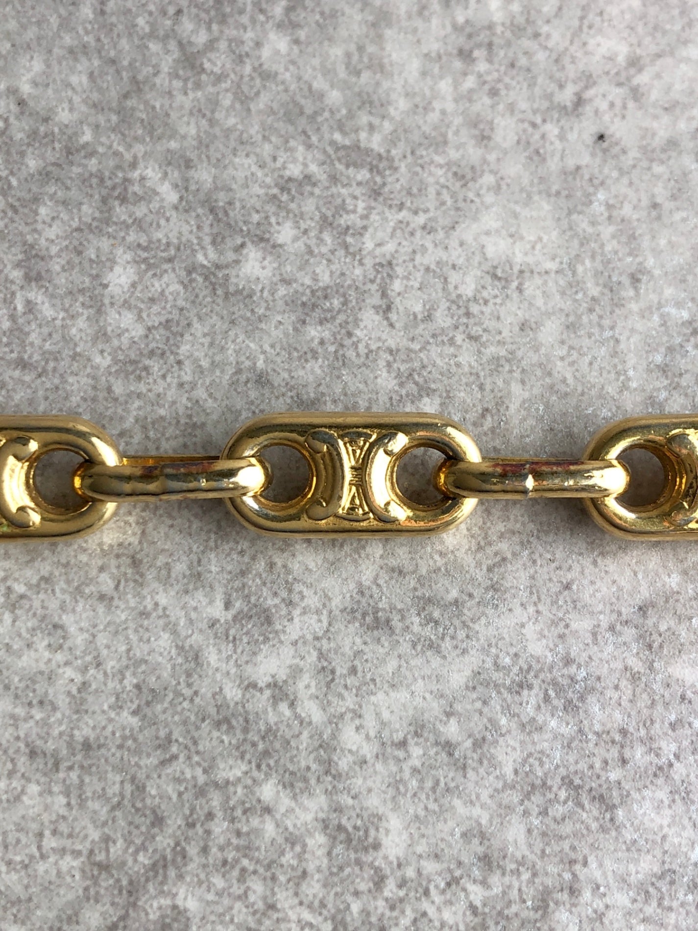 CELINE Blason Bracelet Gold Vintage 2hvthu