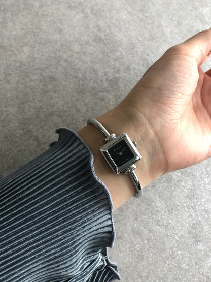 GUCCI Watch Silver 1900L Vintage wgrfmf