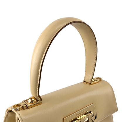 Salvatore Ferragamo Gancini Two-way Small Handbag Shoulder bag Beige Vintage xcu7ry