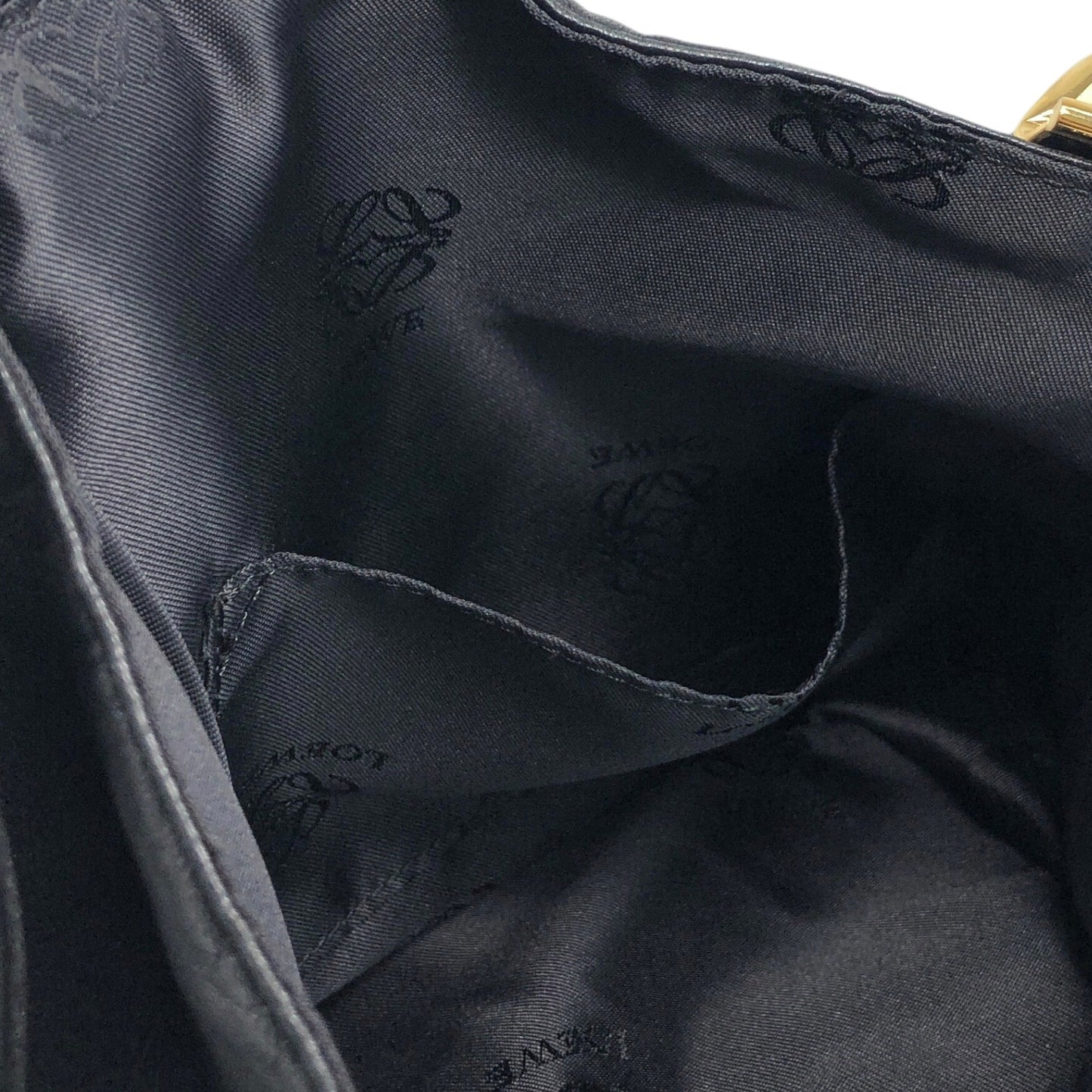 LOEWE Anagram Shoulder bag Black Vintage g6acrx