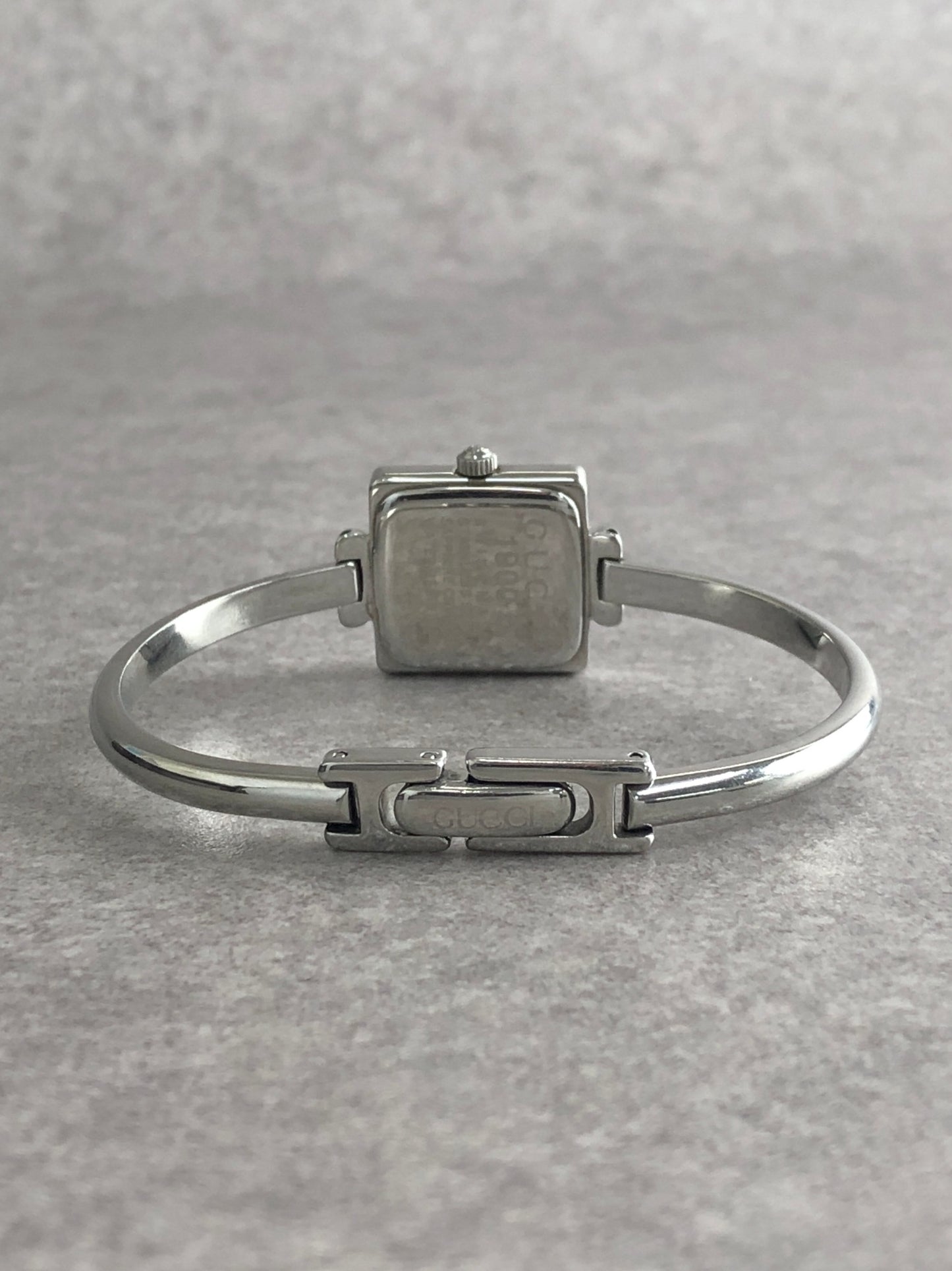 GUCCI Quartz Watch Silver 1900L Vintage 7s3xa3