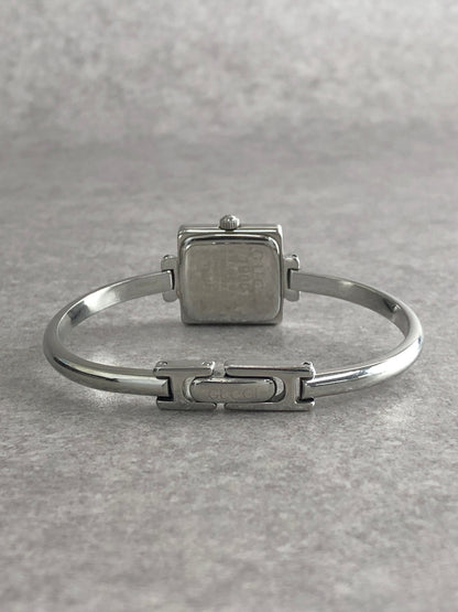 GUCCI Quartz Watch Silver 1900L Vintage 7s3xa3