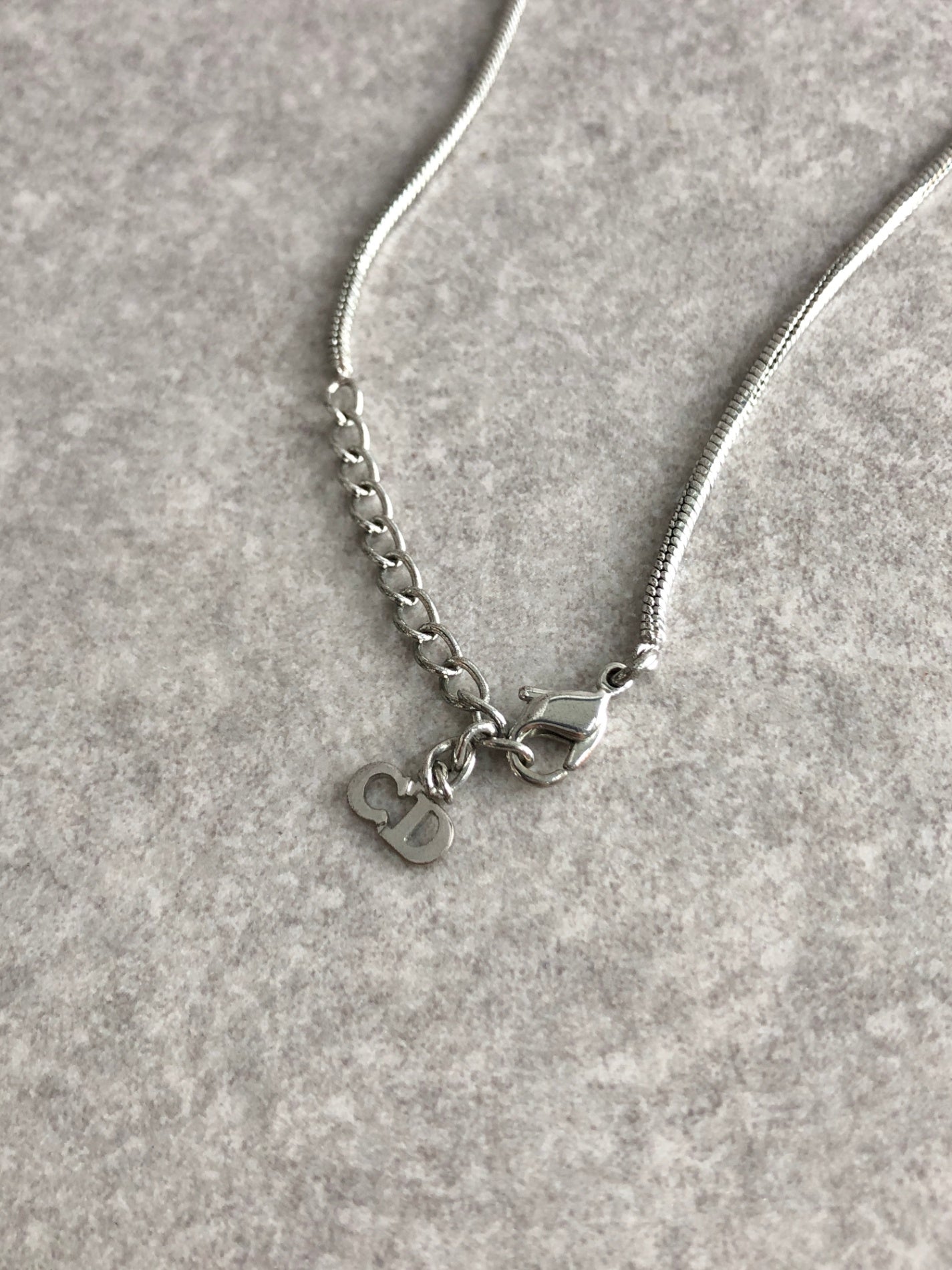 Christian Dior D Motif Necklace Silver Vintage j4vcit