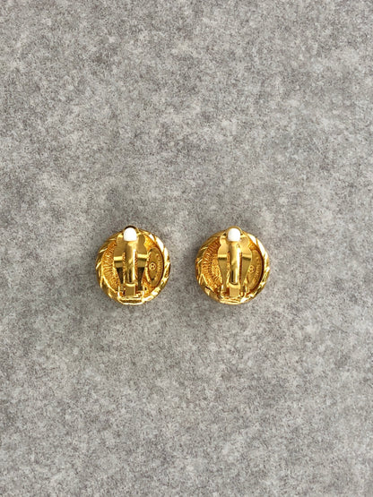 CHANEL Coco Mark Earrings Gold Vintage h3r7bg