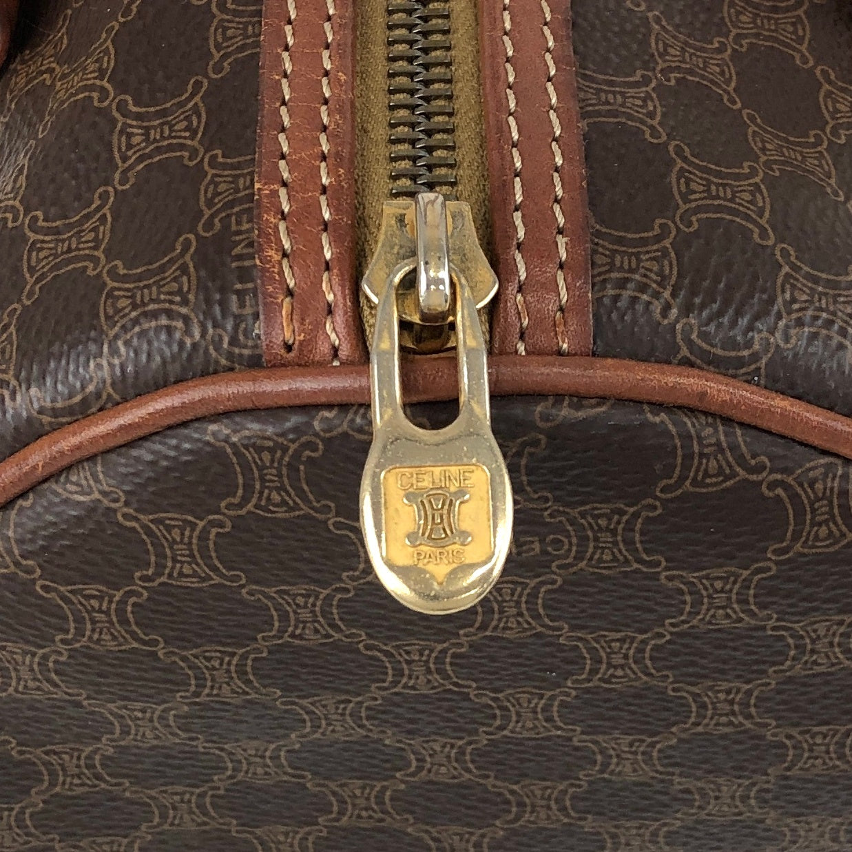 CELINE Macadam Blason Handbag Brown Vintage stij7h