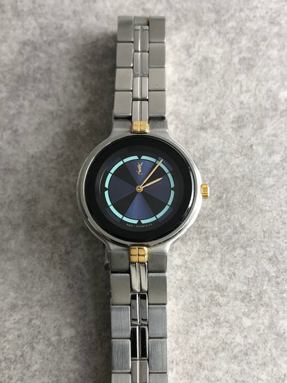 Yves Saint Laurent YSL Logo Quartz Watch Silver×Blue 5421-H13855 Vintage csc6hf