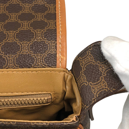 CELINE Macadam Blason Front Buckle Shoulder bag Brown Vintage 8vwf72