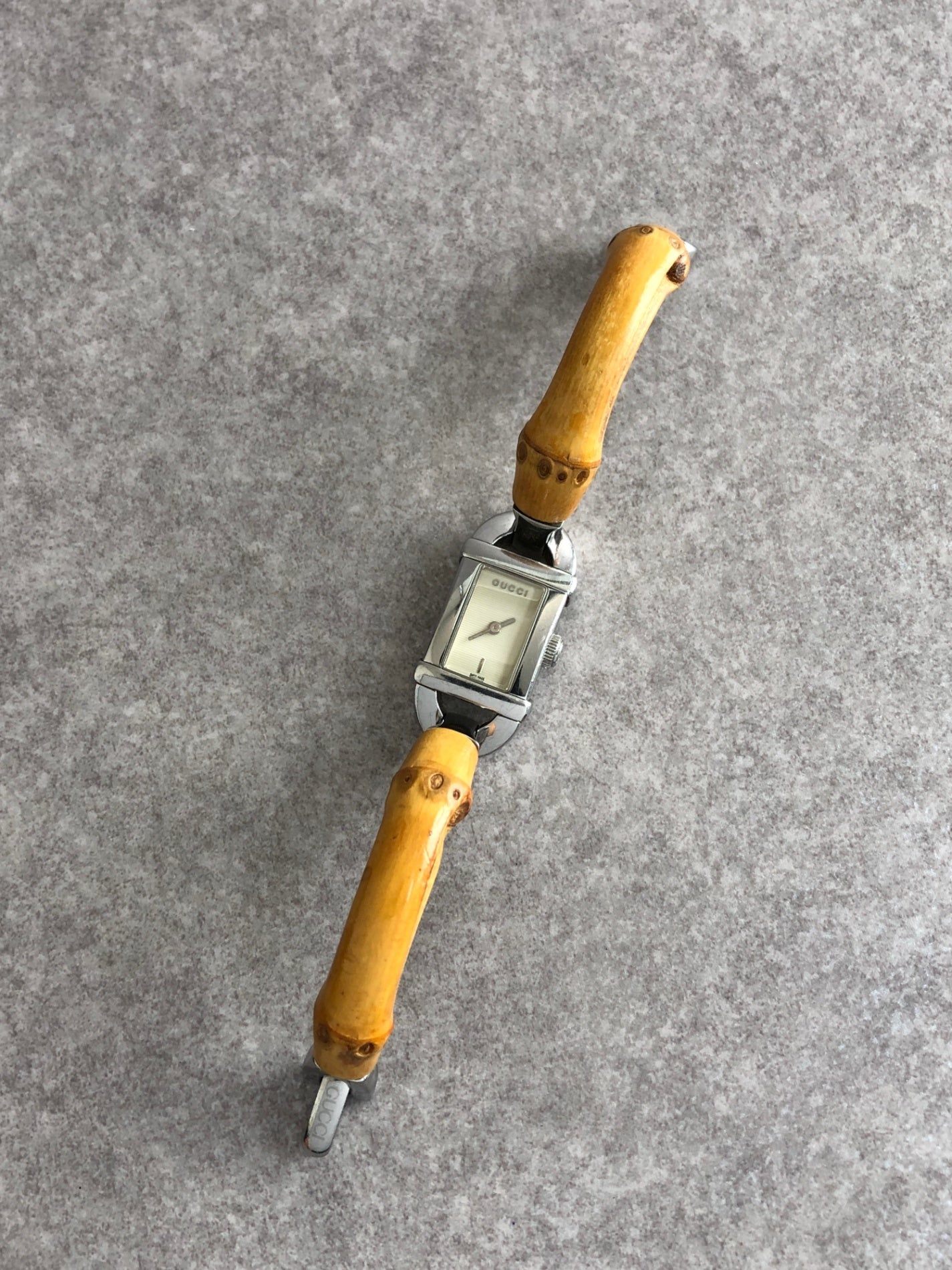 GUCCI Bamboo Quartz Watch Silver 6800L Vintage tckmwp