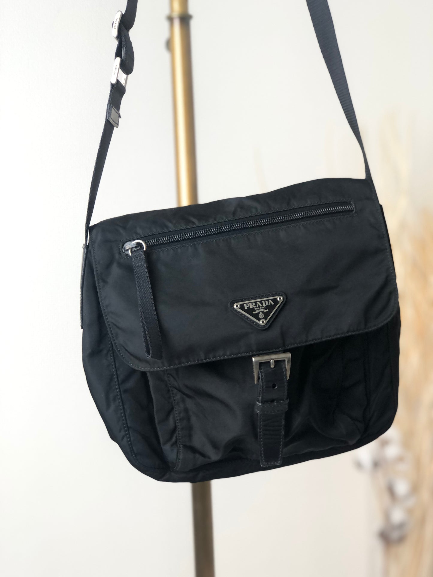 PRADA Triangle Logo Double Pocket Nylon Shoulder bag Black Vintage jenuvh