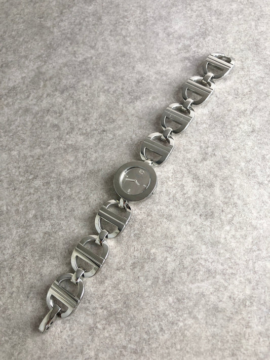 Christian Dior Logo Quartz Watch Silver CD022110 FA4647 Vintage drenb7
