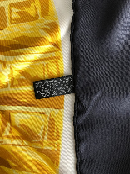 CELINE Triomphe Silk Scarf Black×Gold Vintage nbkia8