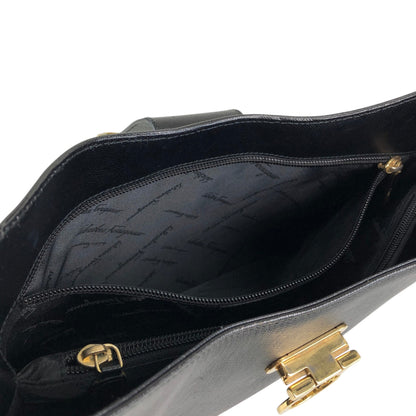 Salvatore Ferragamo Gancini Shoulder bag Black Vintage 3v3rtg