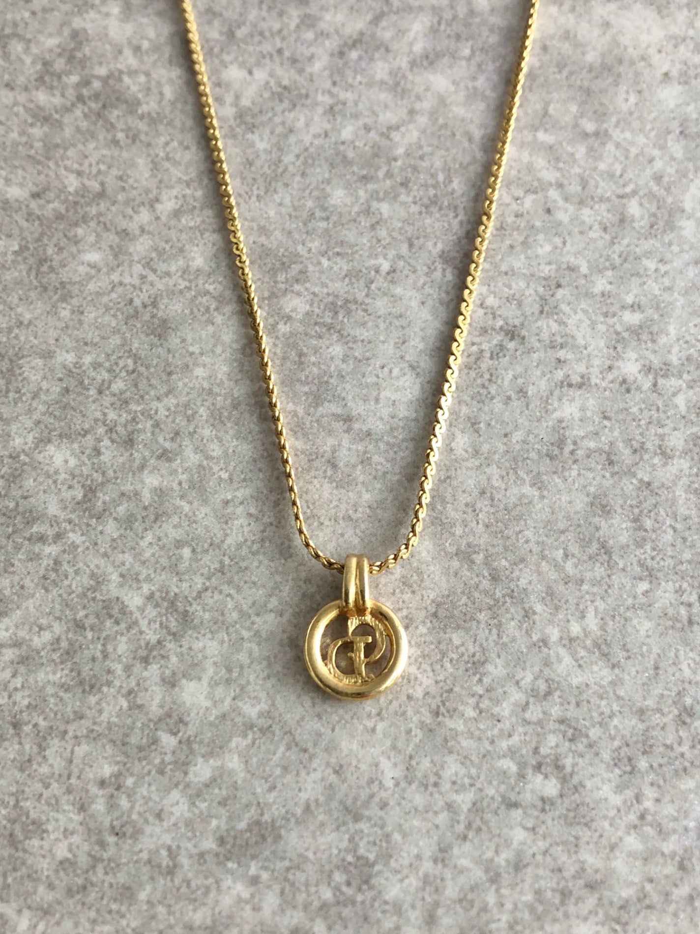 Christian Dior CD Logo Necklace Gold Vintage ev33c7