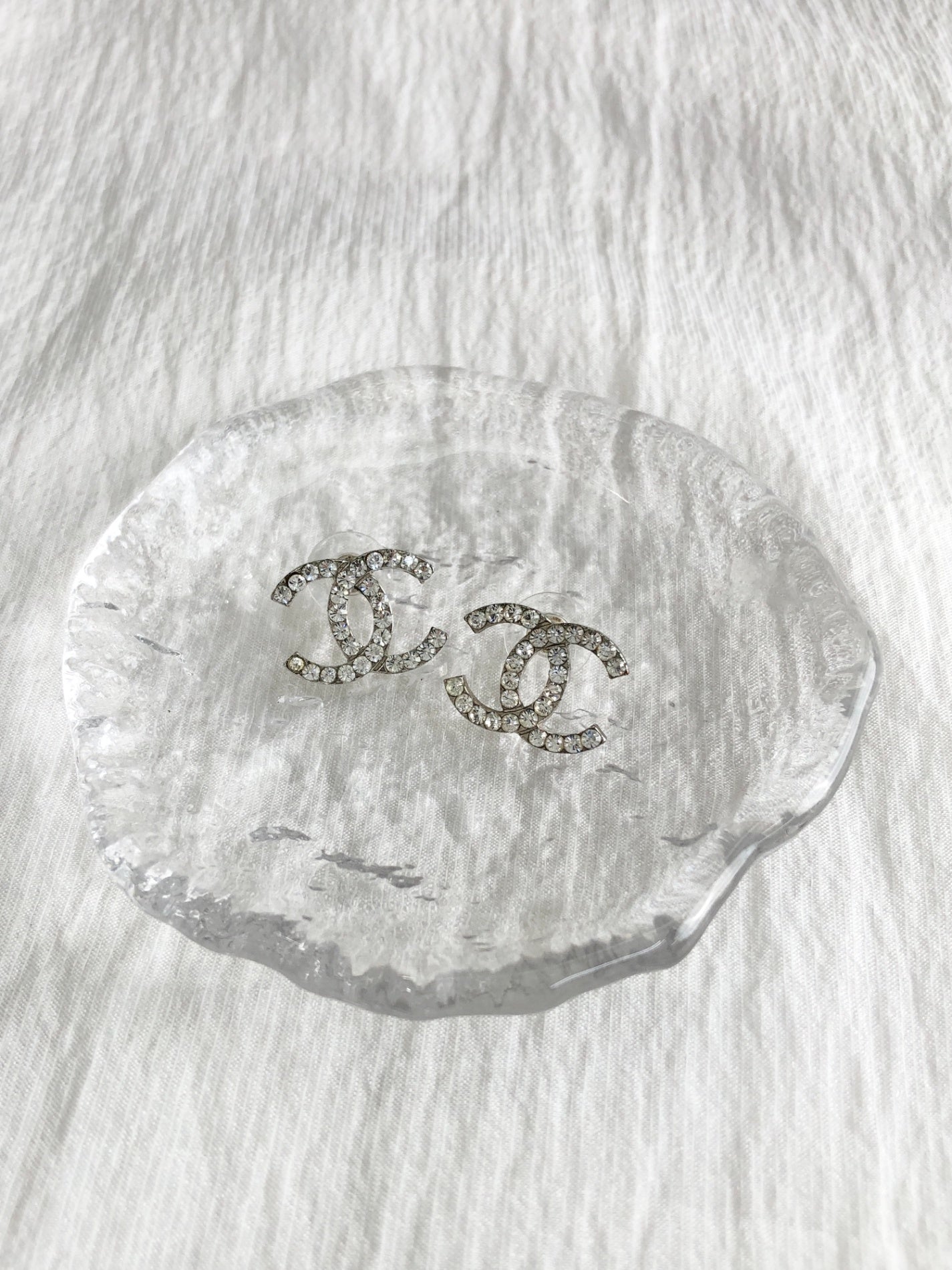 CHANEL Coco Mark Rhinestone Pierced Silver 02/P Vintage a68ci8
