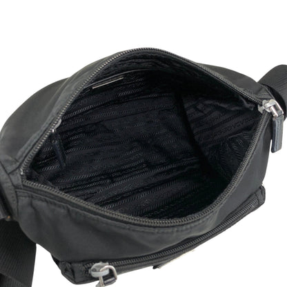 PRADA Tessuto Triangle Logo Shoulder bag Black Vintage 2efb6d