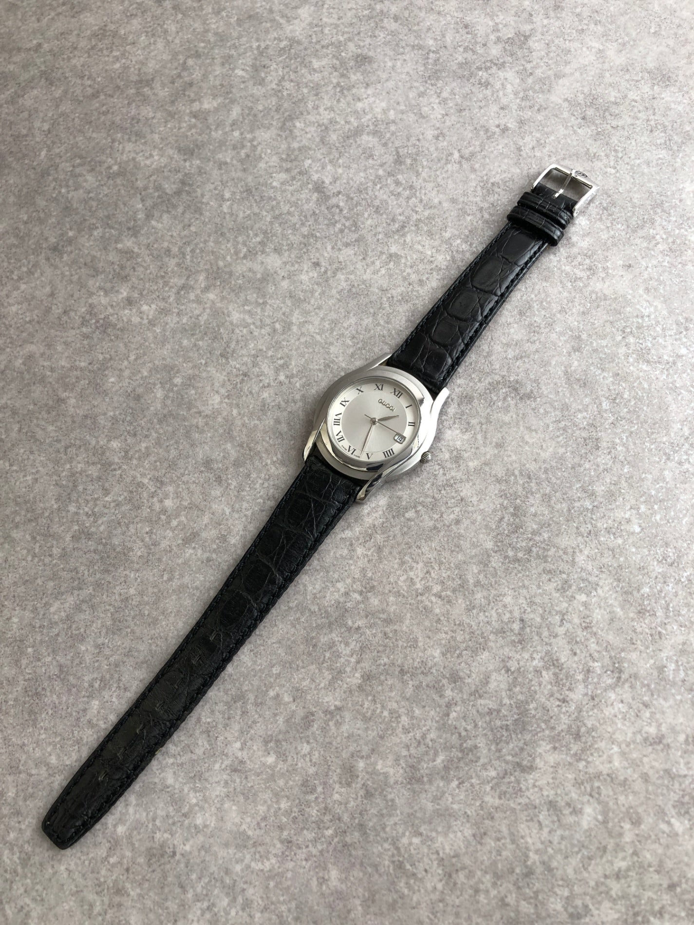 GUCCI Logo Watch Silver×Black 5500Ｍ Vintage 24mgta