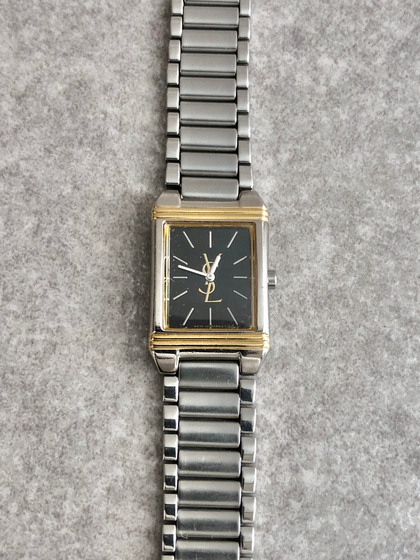 Yves Saint Laurent YSL Logo Quartz Watch Silver 5421-Ｈ04732Y Vintage x746s6