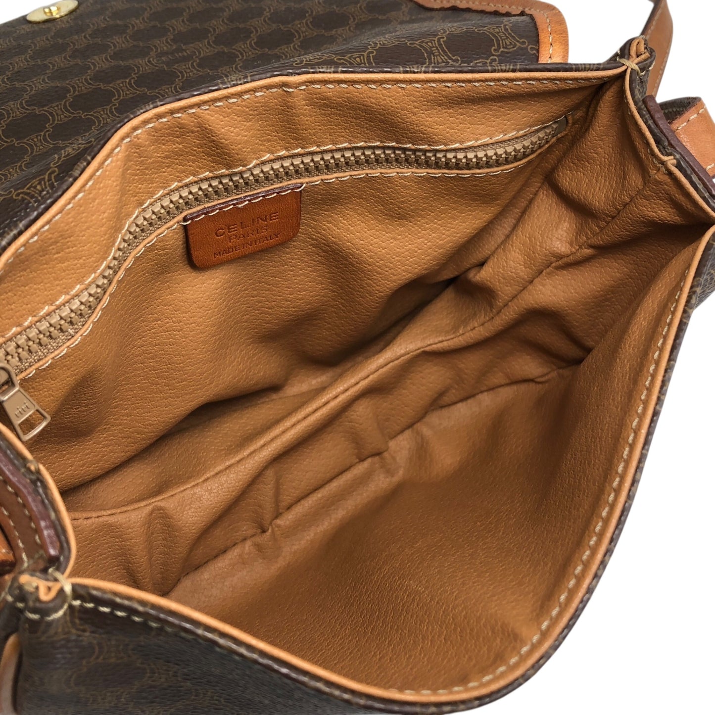 CELINE Macadam Blason Round Shoulder bag Brown Vintage afajii