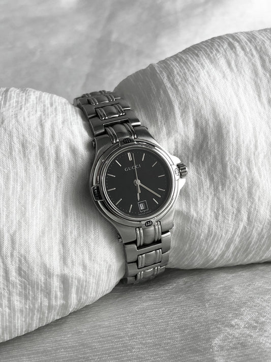 GUCCI Logo Quartz Watch Silver 9040L Vintage d4t5bp