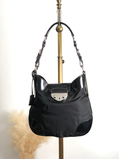 PRADA Logo Front Lock Shoulder bag Black Vintage jh2gpw