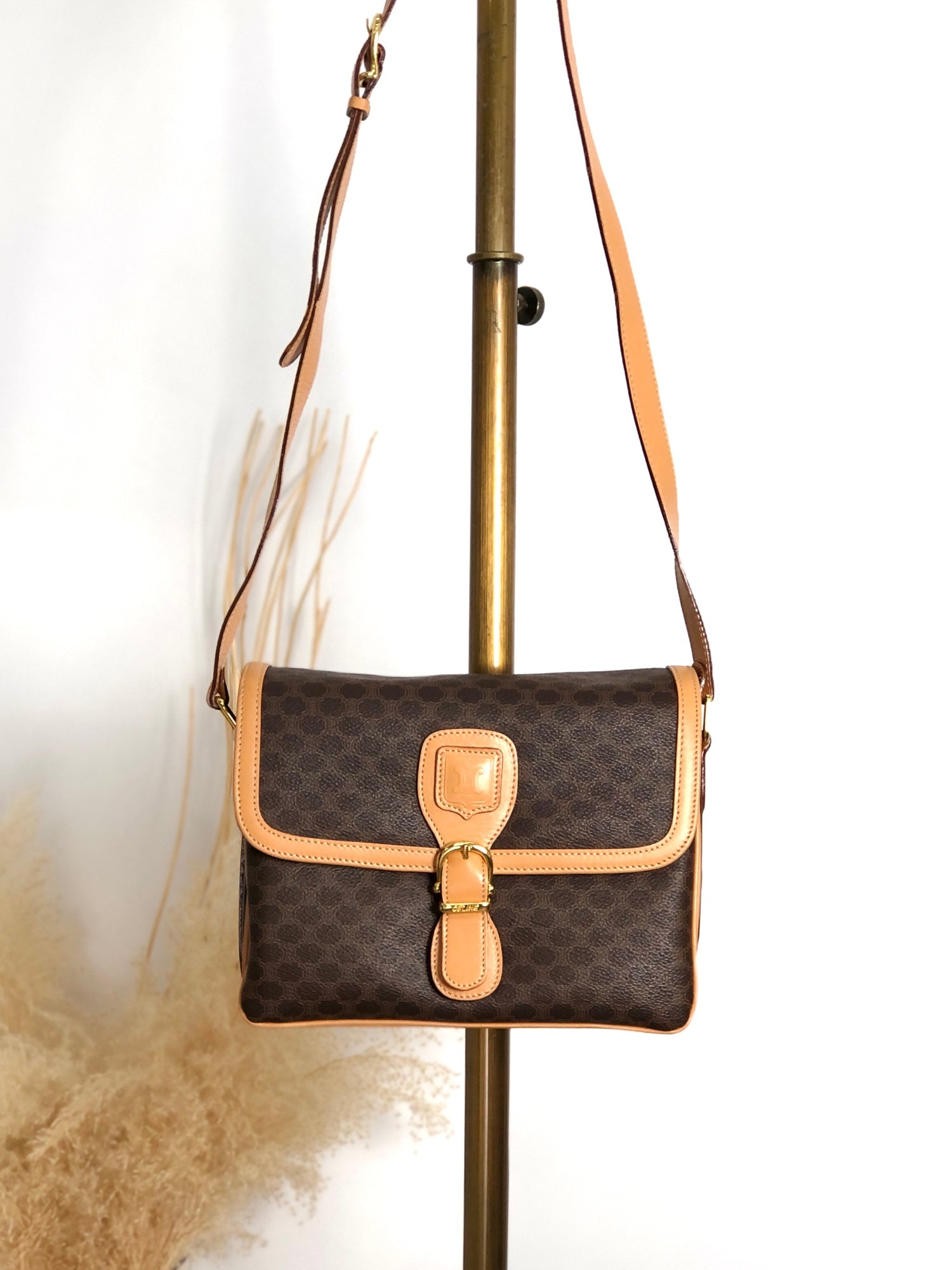 Shoulder bags – VintageShop solo