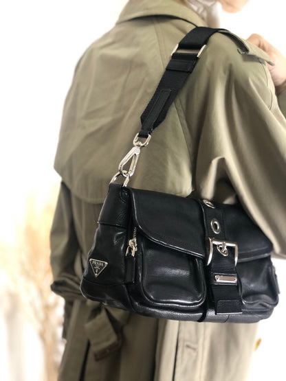 PRADA Triangle Logo Front Buckle  Shoulder bag Black Vintage  wsw3t2
