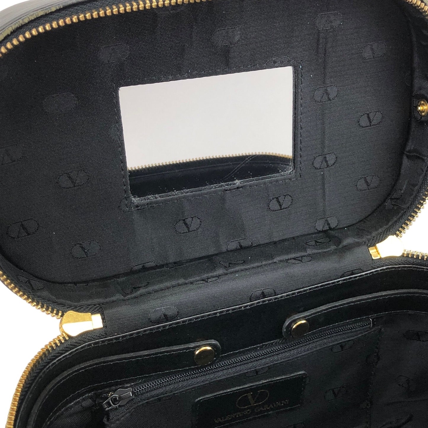 VALENTINO GARAVANI Logo Handbag Vanity bag Black Vintage hfnkds