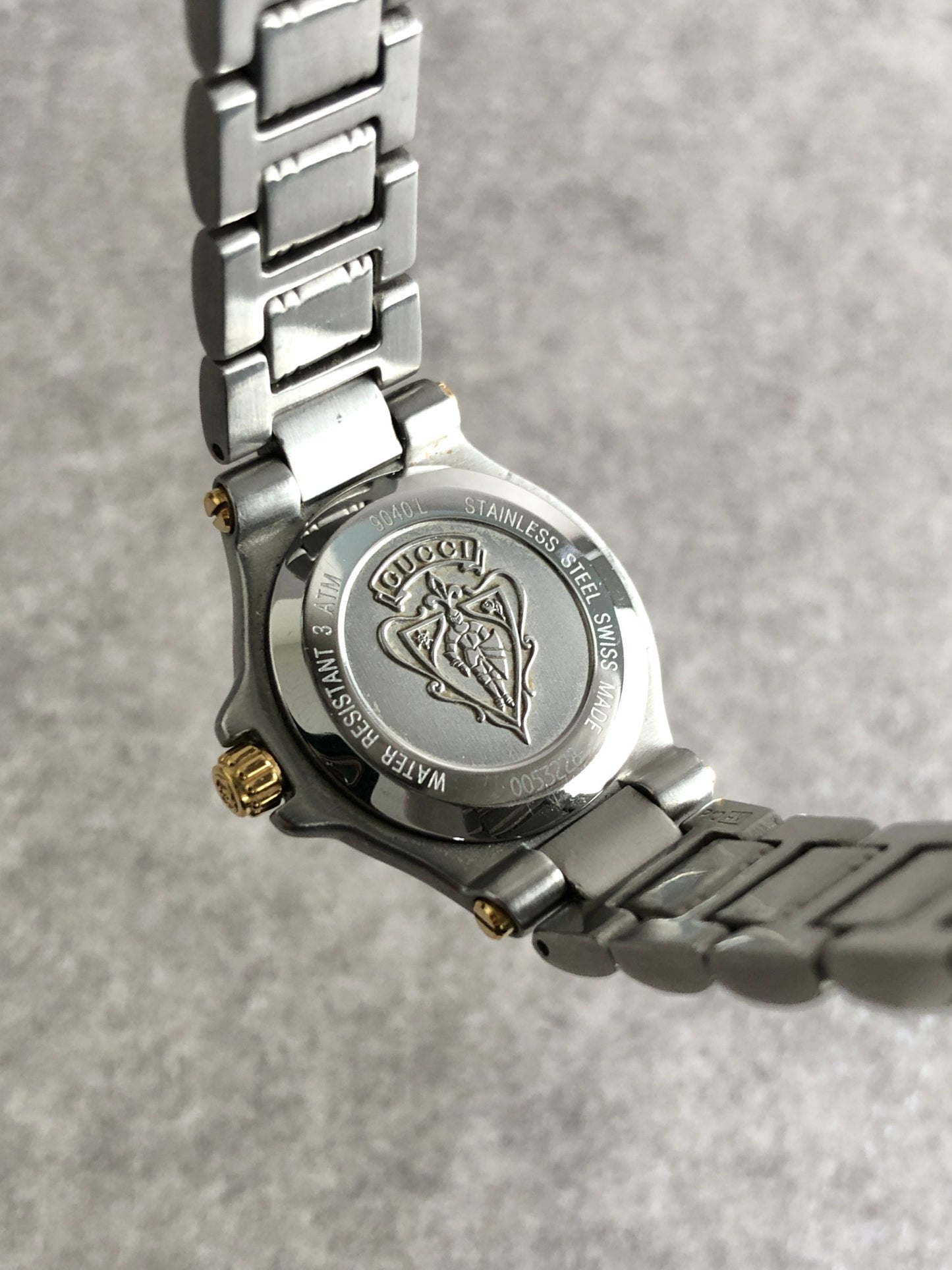 GUCCI Logo Quartz Watch Gold×Silver 9040L Vintage 7jggkd