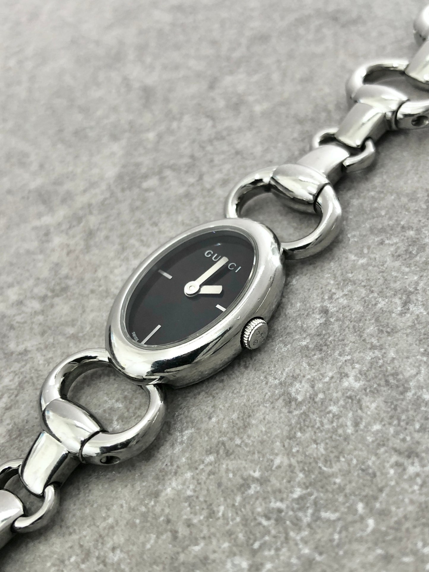 GUCCI Logo Watch Silver 118 Vintage ty8ida