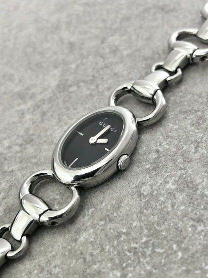 GUCCI Logo Watch Silver 118 Vintage ty8ida
