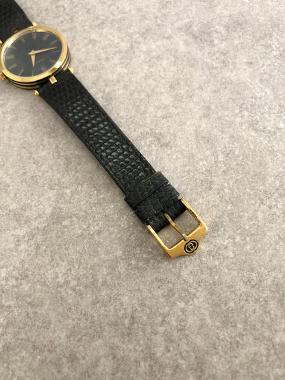 GUCCI Logo Watch Black×Gold Vintage 8bm2vw