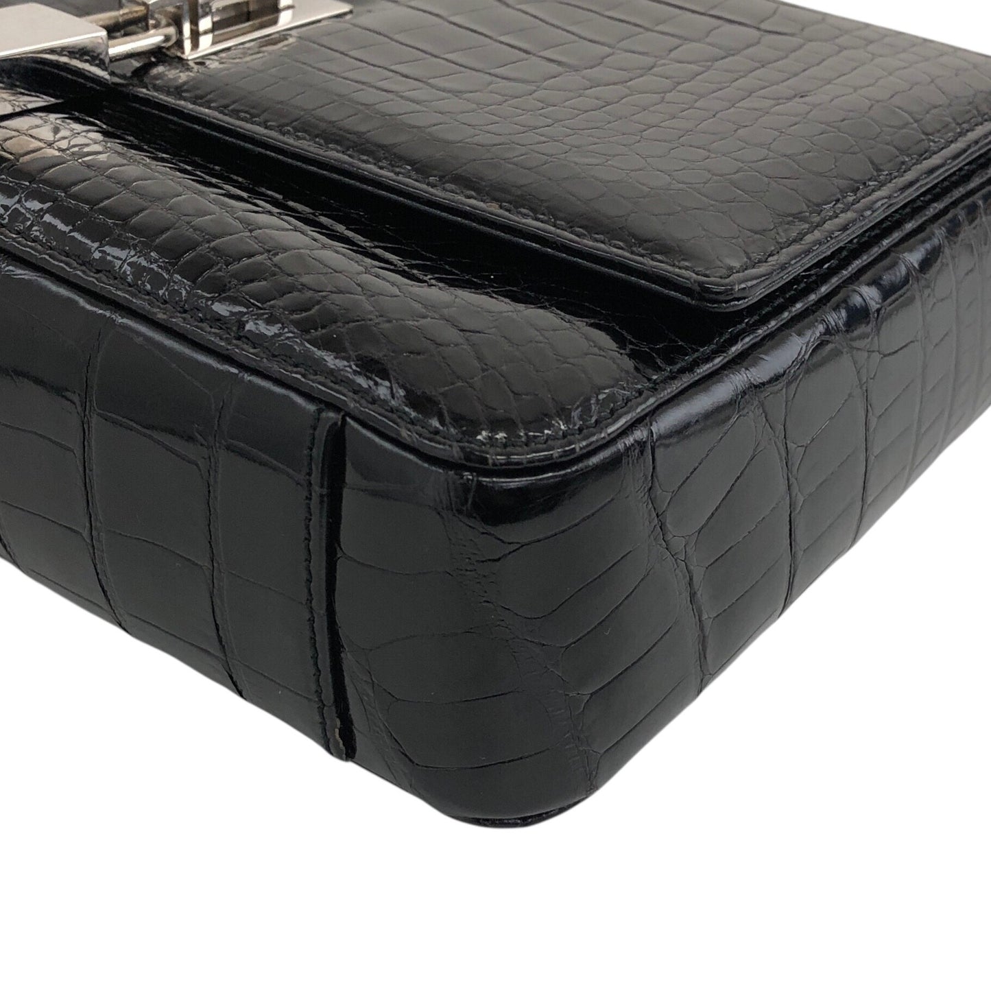 GUCCI Logo Shoulder bag Black Vintage is2idc