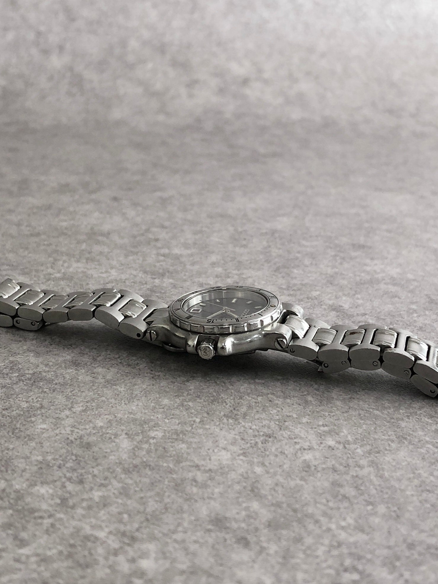 GUCCI Logo Quartz Watch Silver 9700L Vintage gxdvy8 – VintageShop solo